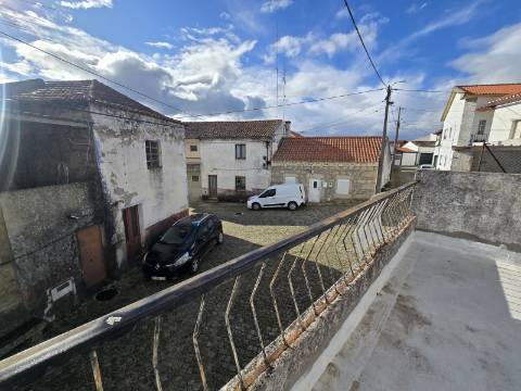 Moradia T2 com terraço