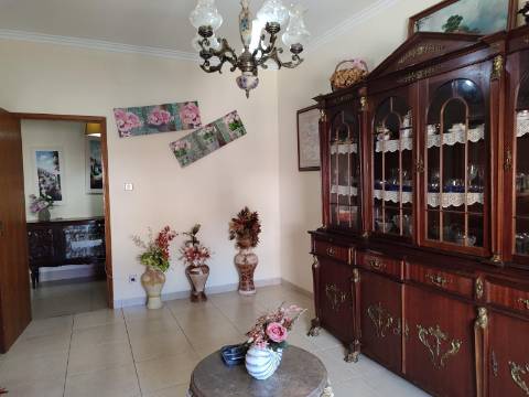 Moradia T3 com Garagem