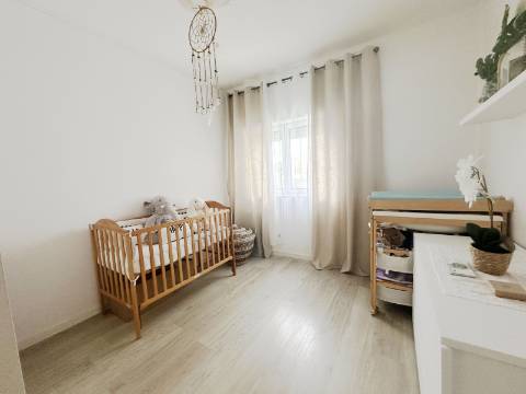 Apartamento T3 renovado