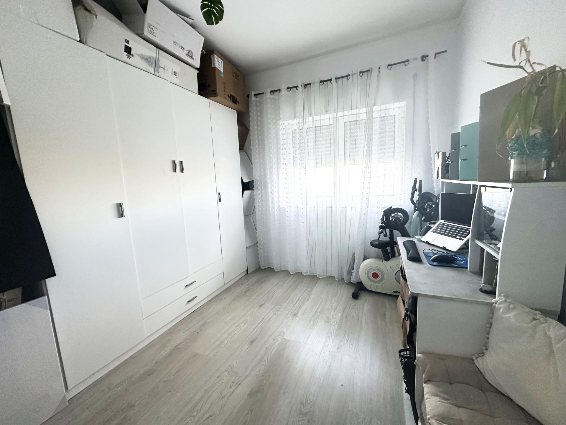 Apartamento T3 renovado