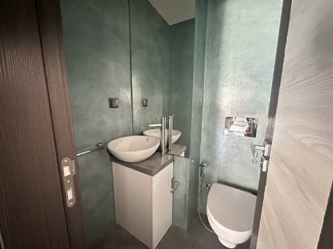 Apartamento T3 - Junto à Rotunda Europa