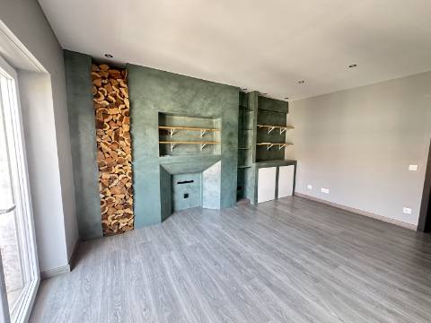 Apartamento T3 - Junto à Rotunda Europa