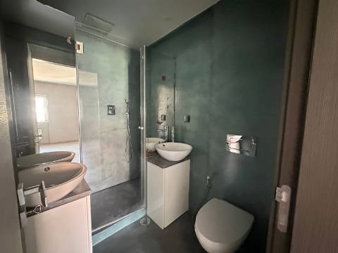 Apartamento T3 - Junto à Rotunda Europa