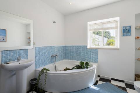 VENDIDA PELA ' TA MAISON DE RÊVE'