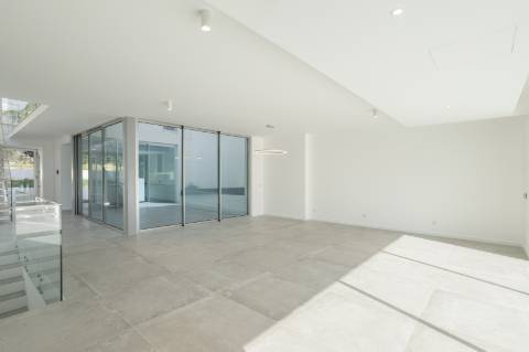 Vilas Alves- Linda moradia 3 quartos com piscina