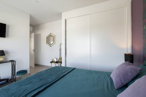 Moderna Moradia Térrea T3 com Anexo e Piscina perto Moncarapacho