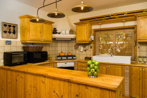 Propriedade Estilo Quinta Recém-Construída em Ambiente Rural Perto de Loulé