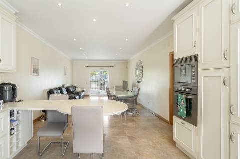 Bela propriedade com potencial de ampliação - Vale Telheiro , Loulé