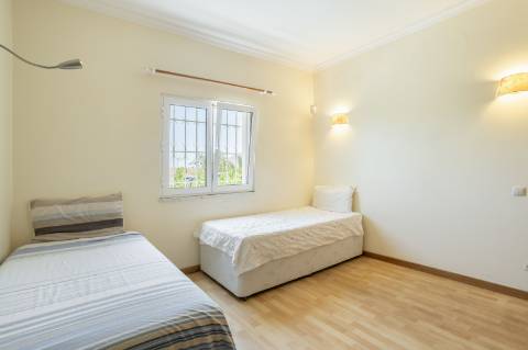 Bela propriedade com potencial de ampliação - Vale Telheiro , Loulé