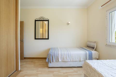 Bela propriedade com potencial de ampliação - Vale Telheiro , Loulé