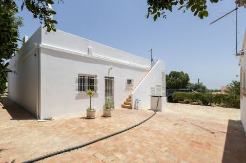 Bela propriedade com potencial de ampliação - Vale Telheiro , Loulé