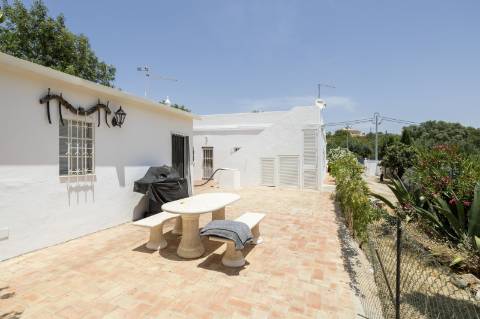 Bela propriedade com potencial de ampliação - Vale Telheiro , Loulé