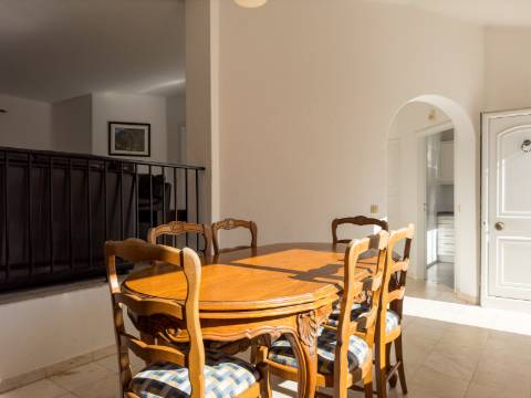 VENDIDA PELA ' TA MAISON DE RÊVE'