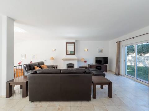 VENDIDA PELA ' TA MAISON DE RÊVE'