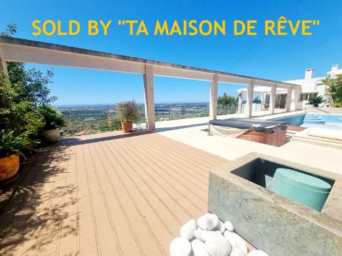 VENDIDA PELA ' TA MAISON DE RÊVE'