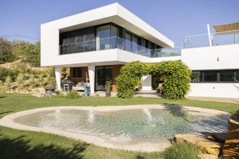 Fantástica moradia de Luxo de 4 quartos com vista mar