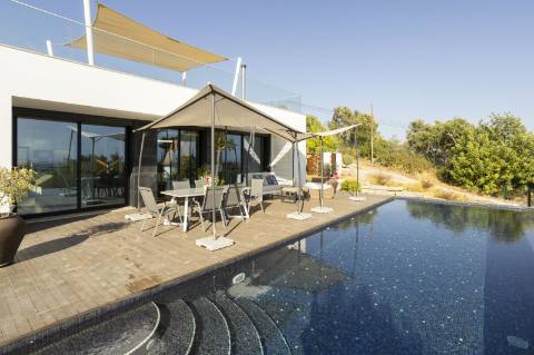 Fantástica moradia de Luxo de 4 quartos com vista mar