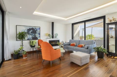 Fantástica moradia de Luxo de 4 quartos com vista mar