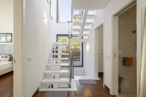 Fantástica moradia de Luxo de 4 quartos com vista mar