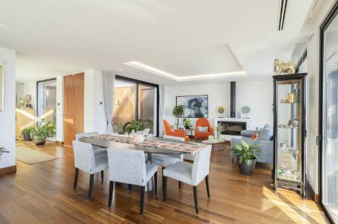 Fantástica moradia de Luxo de 4 quartos com vista mar