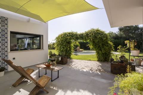 Fantástica moradia de Luxo de 4 quartos com vista mar