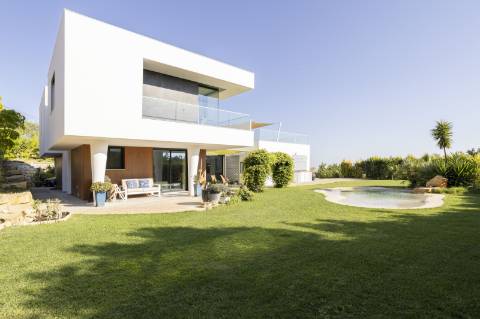 Fantástica moradia de Luxo de 4 quartos com vista mar