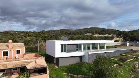 MORADIA 3 QUARTOS COM VISTA MAR PARA VENDA EM FARO