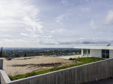 MORADIA 3 QUARTOS COM VISTA MAR PARA VENDA EM FARO
