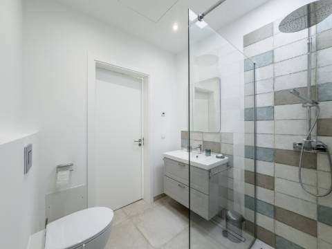 MORADIA 3 QUARTOS COM VISTA MAR PARA VENDA EM FARO