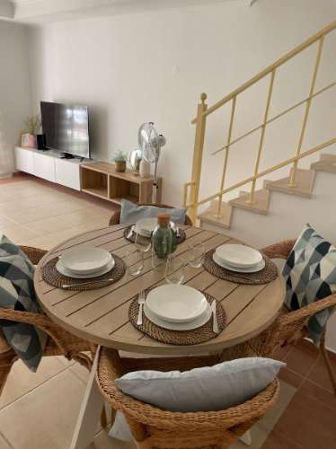 VENDIDA PELA ' TA MAISON DE RÊVE'