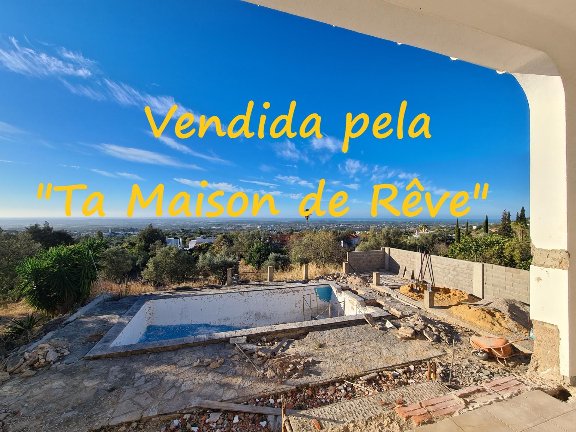 VENDIDA PELA 'TA MAISON DE RÊVE'