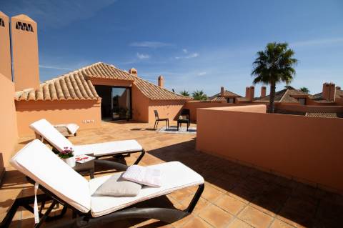 Apartamento Espaçoso de 3 quartos situado no prestigioso amendoeira golf resort