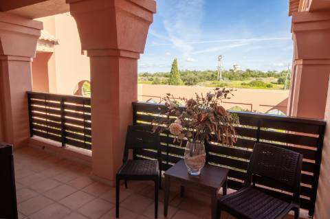 Apartamento Espaçoso de 3 quartos situado no prestigioso amendoeira golf resort