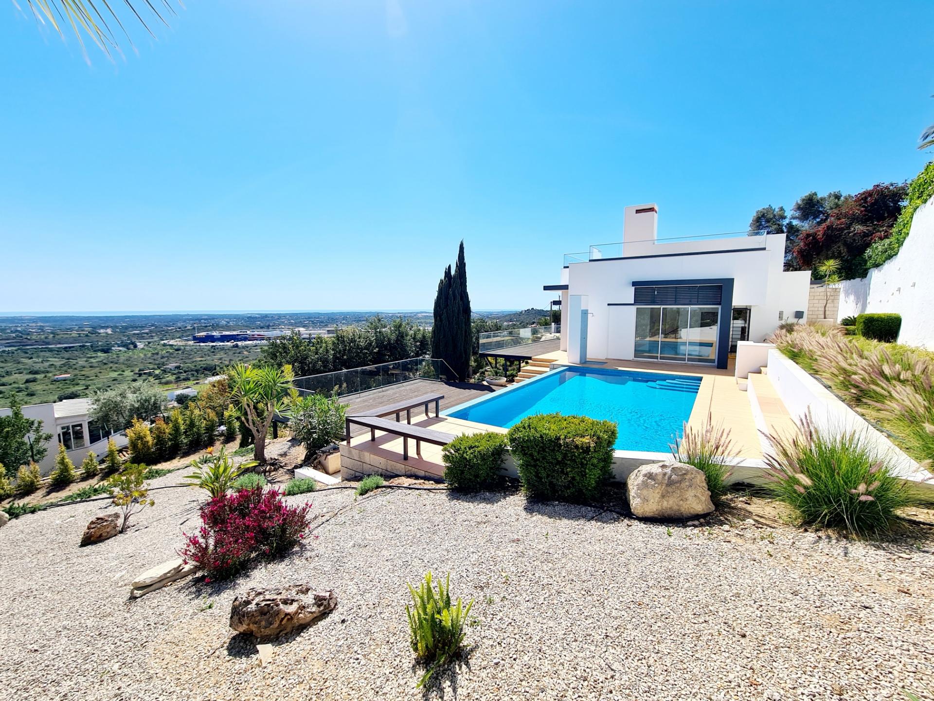 VENDIDA PELA ' TA MAISON DE RÊVE'