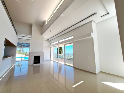 VENDIDA PELA ' TA MAISON DE RÊVE'