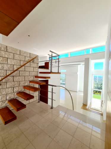 VENDIDA PELA ' TA MAISON DE RÊVE'