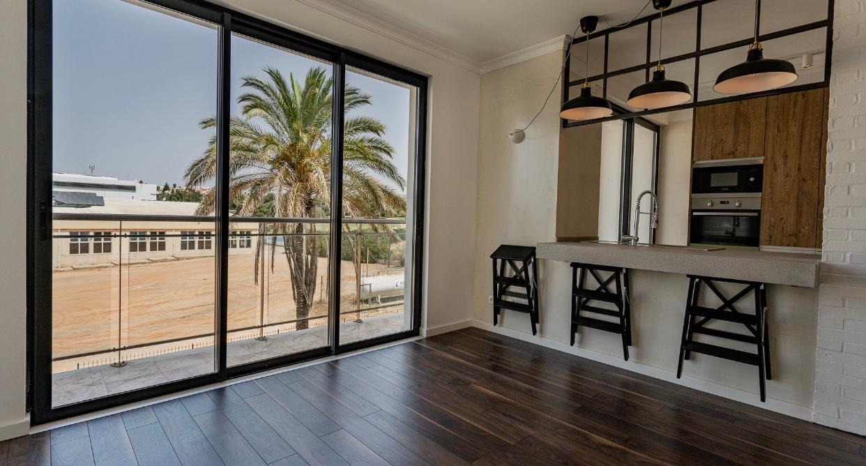 VENDIDA PELA 'TA MAISON DE RÊVE'

APARTMENTO RENOVADO T3 - CONDOMINIO SANTA MARIA - TAVIRA