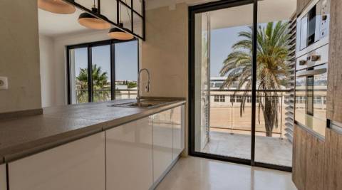 VENDIDA PELA 'TA MAISON DE RÊVE'

APARTMENTO RENOVADO T3 - CONDOMINIO SANTA MARIA - TAVIRA