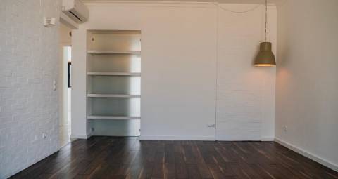 VENDIDA PELA 'TA MAISON DE RÊVE'

APARTMENTO RENOVADO T3 - CONDOMINIO SANTA MARIA - TAVIRA