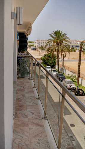 VENDIDA PELA 'TA MAISON DE RÊVE'

APARTMENTO RENOVADO T3 - CONDOMINIO SANTA MARIA - TAVIRA