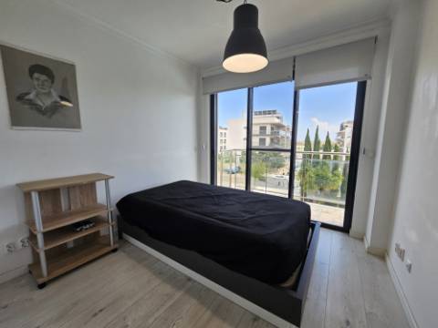 VENDIDA PELA 'TA MAISON DE RÊVE'

APARTMENTO RENOVADO T3 - CONDOMINIO SANTA MARIA - TAVIRA