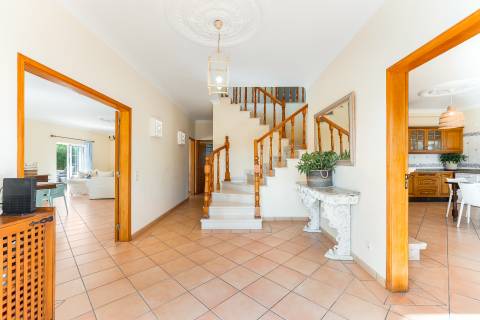 Moradia 4 quartos com piscina em Almancil