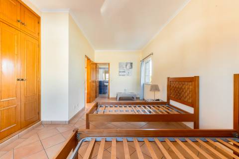 Moradia 4 quartos com piscina em Almancil