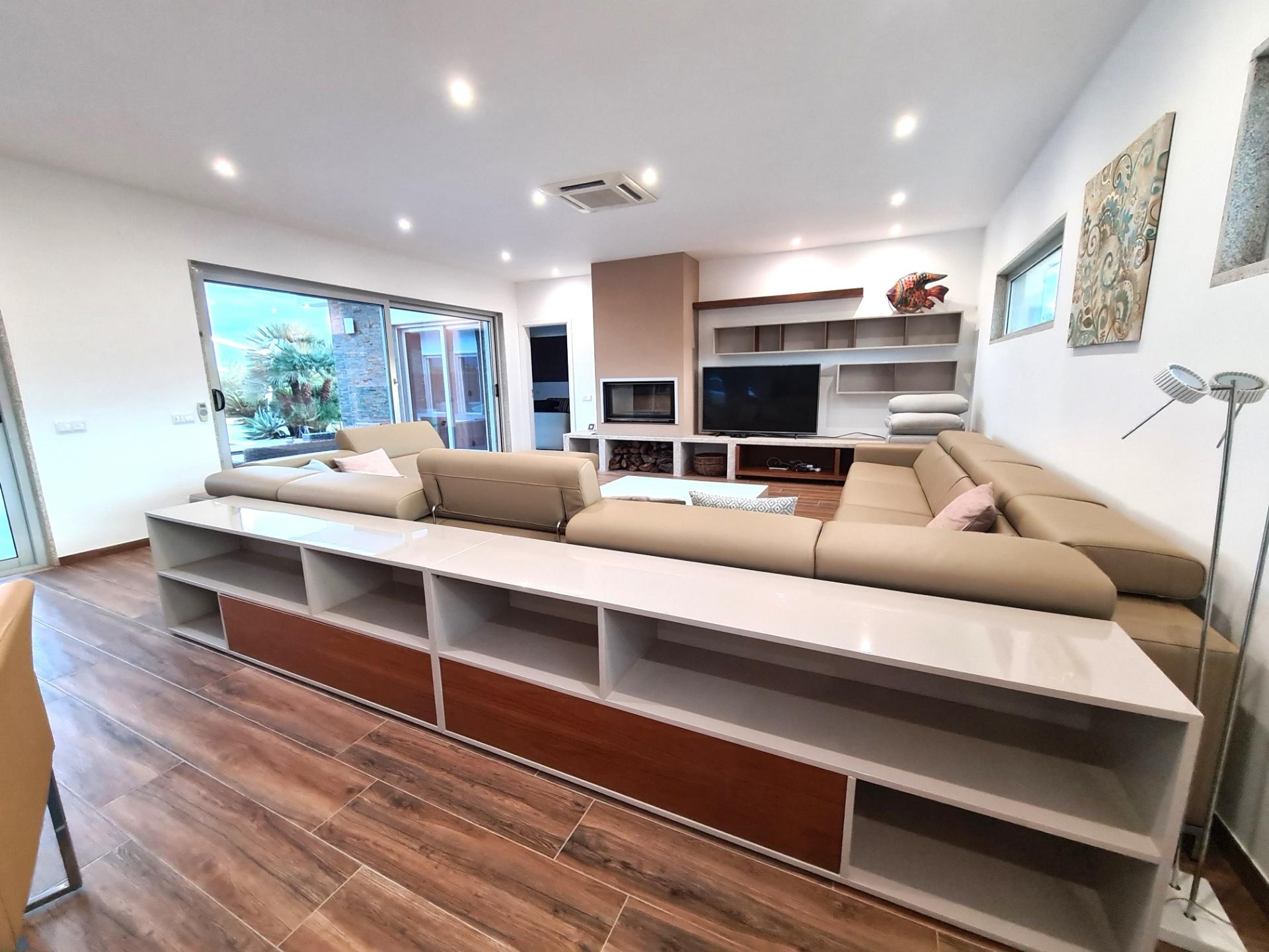 VENDIDA PELA ' TA MAISON DE RÊVE'