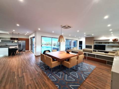 VENDIDA PELA ' TA MAISON DE RÊVE'