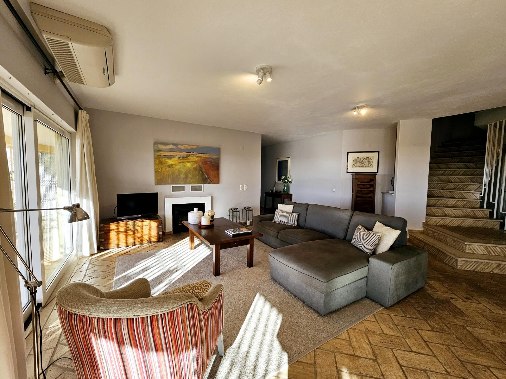 VENDIDA PELA 'TA MAISON DE RÊVE'