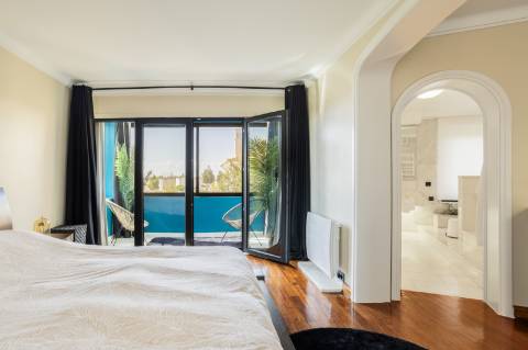 Propriedade de Exceção no Coração de Albufeira - Elegância e História