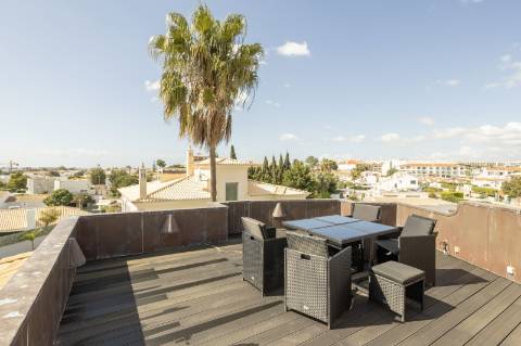 Propriedade de Exceção no Coração de Albufeira - Elegância e História