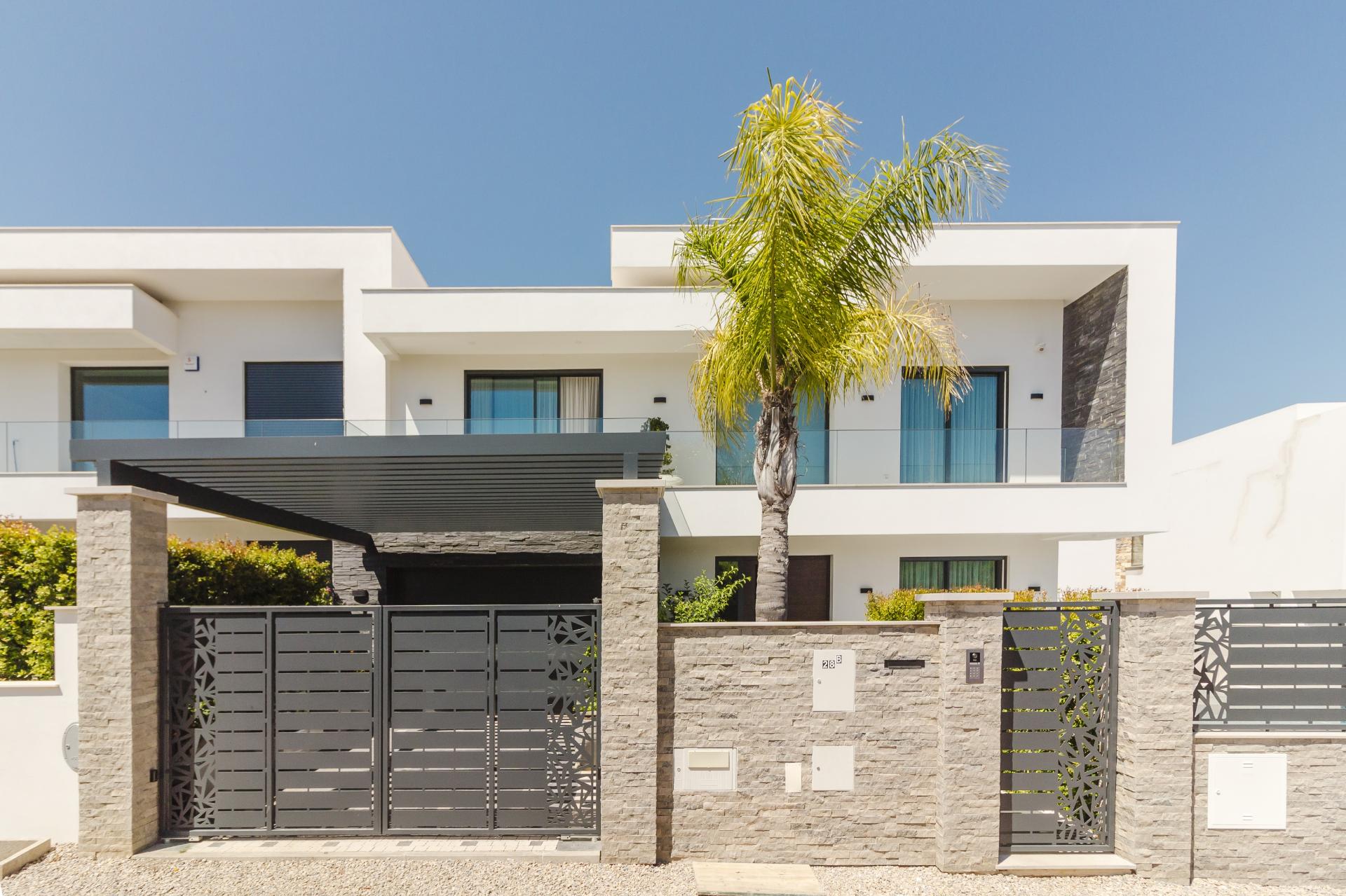 Moradia Moderna Almancil