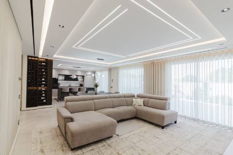 Moradia Moderna Almancil